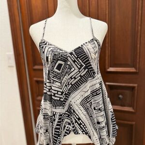 Alice & Trixie Black and White Geometric Camisole